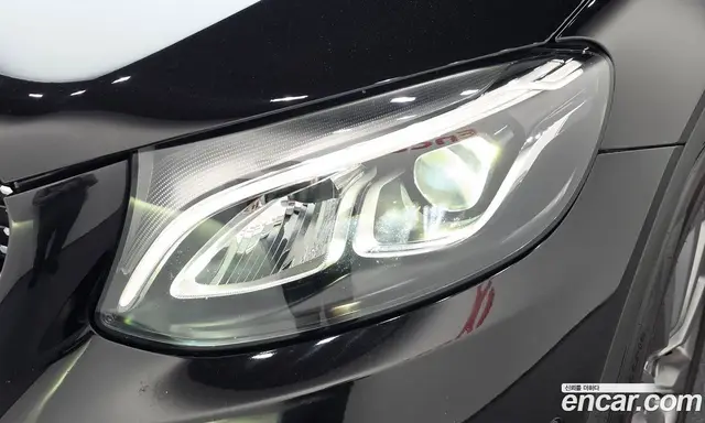 Mercedes-Benz GLC-Class 2019 2.0 АКПП, миниатюра 8 Mercedes-Benz GLC-Class 2019 2.0 АКПП, миниатюра 8
