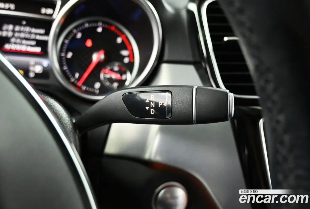 Mercedes-Benz GLE-Class 2018 3.0 АКПП, фото 12
