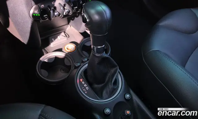 Mini Cooper 2012 2.0 АКПП, миниатюра 9