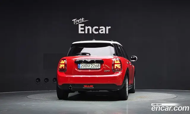Mini Cooper 2021 1.5 АКПП, миниатюра 3