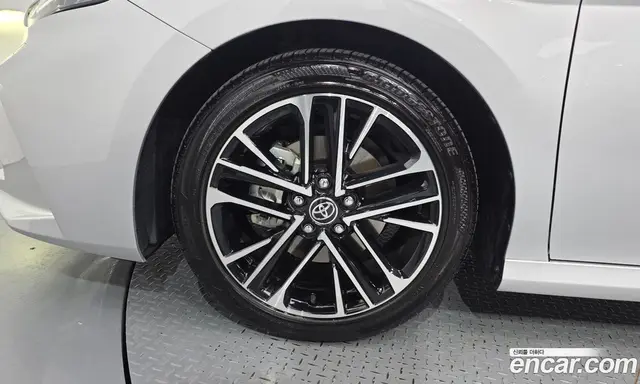 Toyota Camry 2024 2.5 АКПП, миниатюра 5