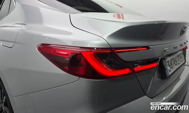 Toyota Camry 2024 2.5 АКПП, миниатюра 9