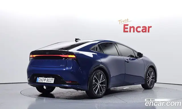 Toyota Prius 2024 2.0 АКПП, миниатюра 2