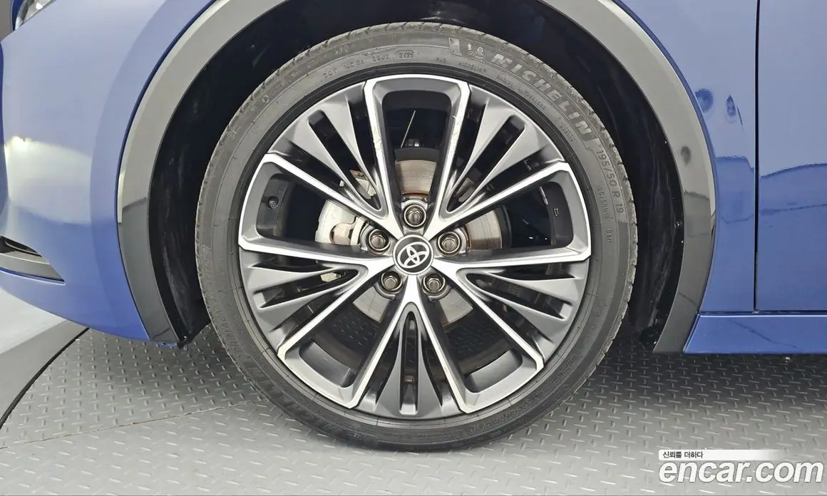 Toyota Prius 2024 2.0 АКПП, фото 5