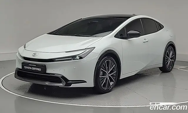 Toyota Prius, 2025, 3 843 км