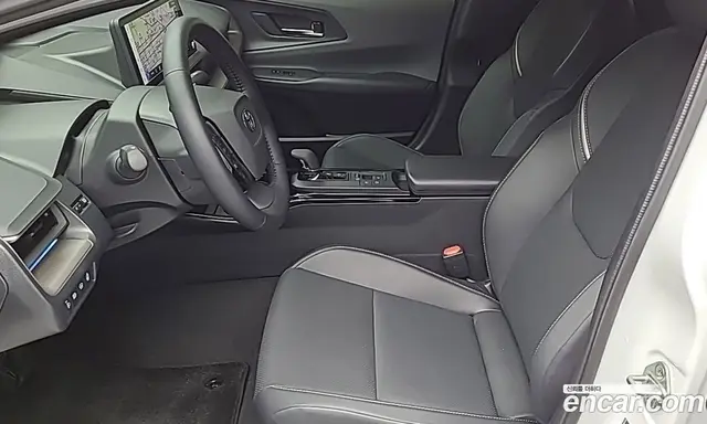 Toyota Prius 2025 2.0 АКПП, миниатюра 10 Toyota Prius 2025 2.0 АКПП, миниатюра 10