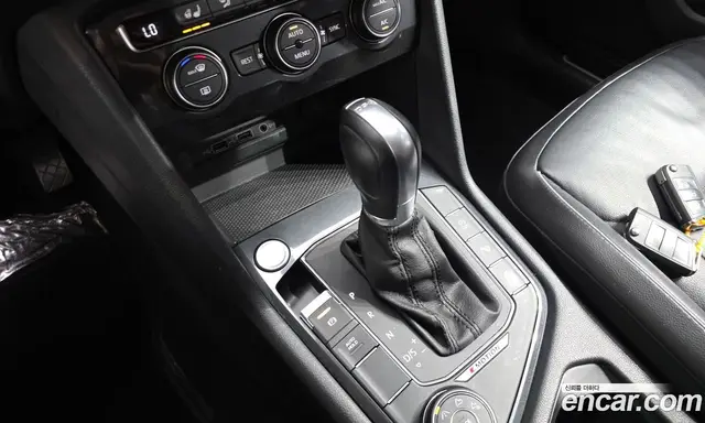 Volkswagen Tiguan 2018 2.0 АКПП, миниатюра 12