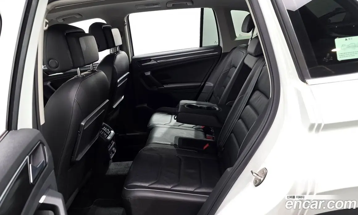 Volkswagen Tiguan 2018 2.0 АКПП, фото 18