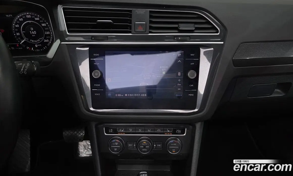 Volkswagen Tiguan 2018 2.0 АКПП, фото 19