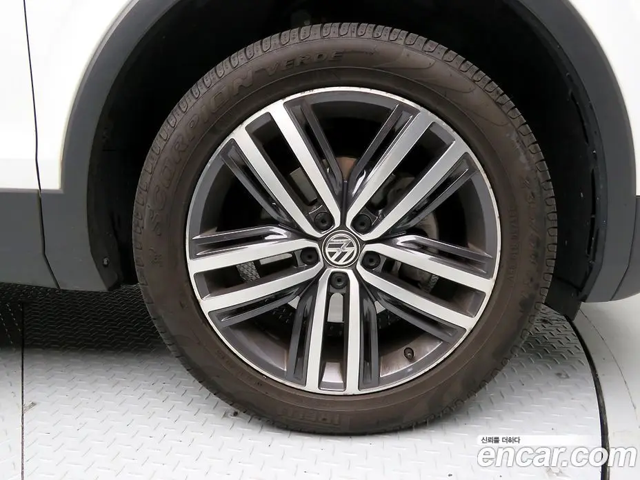 Volkswagen Tiguan 2020 2.0 АКПП, фото 20