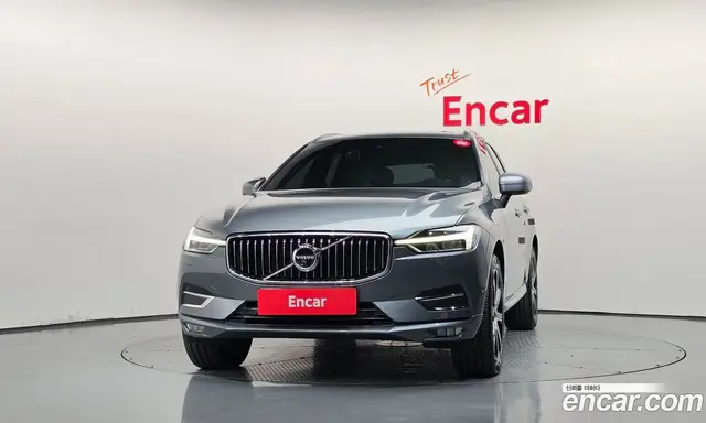 Volvo XC60 2018 2.0 АКПП, миниатюра 3