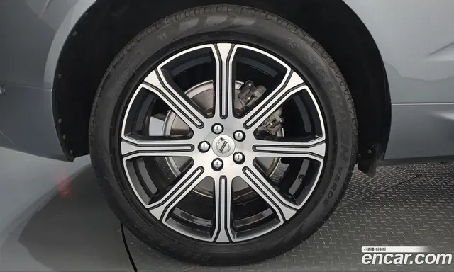 Volvo XC60 2018 2.0 АКПП, миниатюра 5