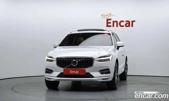 Volvo XC60 2019 2.0 АКПП, миниатюра 3