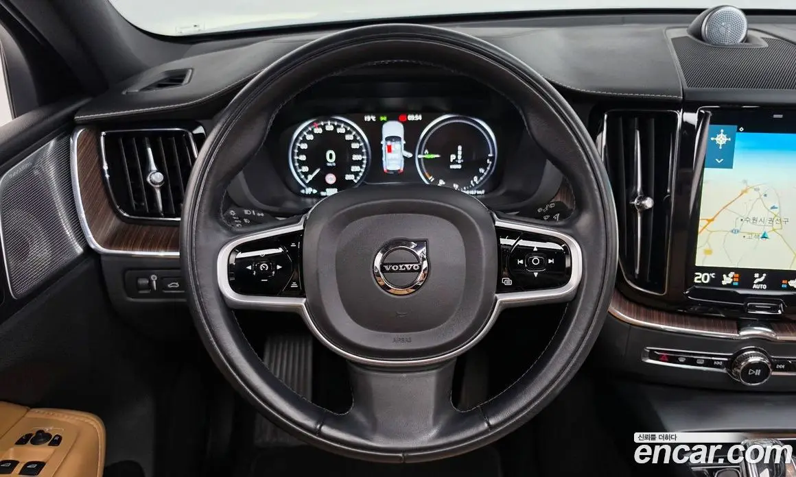 Volvo XC60 2021 2.0 АКПП, фото 18 Volvo XC60 2021 2.0 АКПП, фото 18