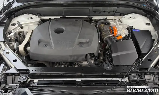 Volvo XC60 2021 2.0 АКПП, миниатюра 6 Volvo XC60 2021 2.0 АКПП, миниатюра 6