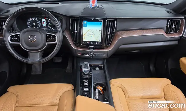 Volvo XC60 2021 2.0 АКПП, миниатюра 10 Volvo XC60 2021 2.0 АКПП, миниатюра 10