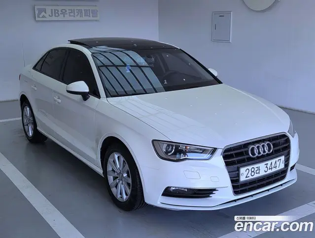 Audi A3 2015 1.6 АКПП, миниатюра 5