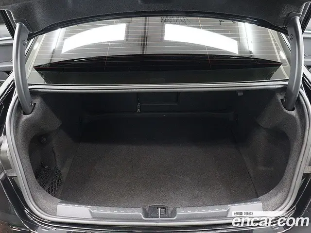Audi A3 2022 2.0 АКПП, миниатюра 5 Audi A3 2022 2.0 АКПП, миниатюра 5