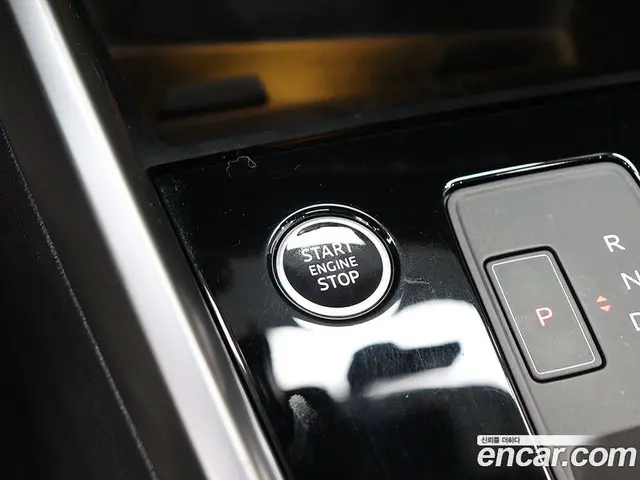 Audi A3 2022 2.0 АКПП, миниатюра 10 Audi A3 2022 2.0 АКПП, миниатюра 10