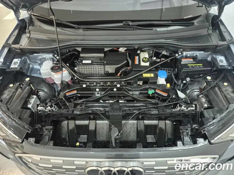 Audi Q4 e-tron 2026 0.2 АКПП, фото 6