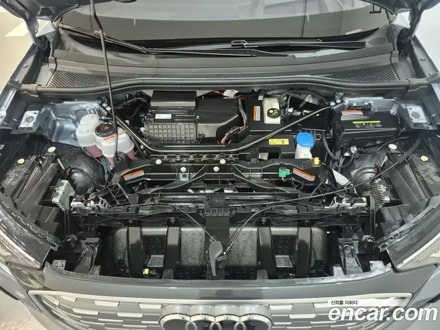 Audi Q4 e-tron 2026 0.2 АКПП, миниатюра 6