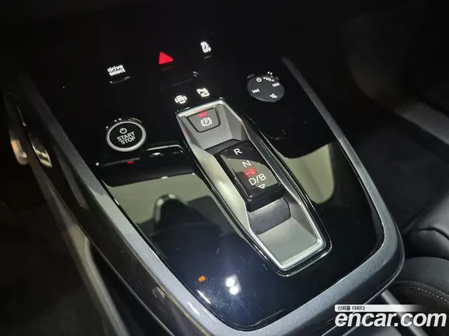 Audi Q4 e-tron 2026 0.2 АКПП, миниатюра 9