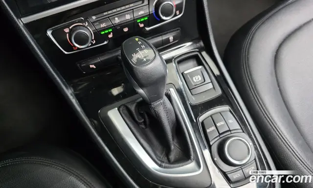 BMW 2 серия 2015 2.0 АКПП, миниатюра 9