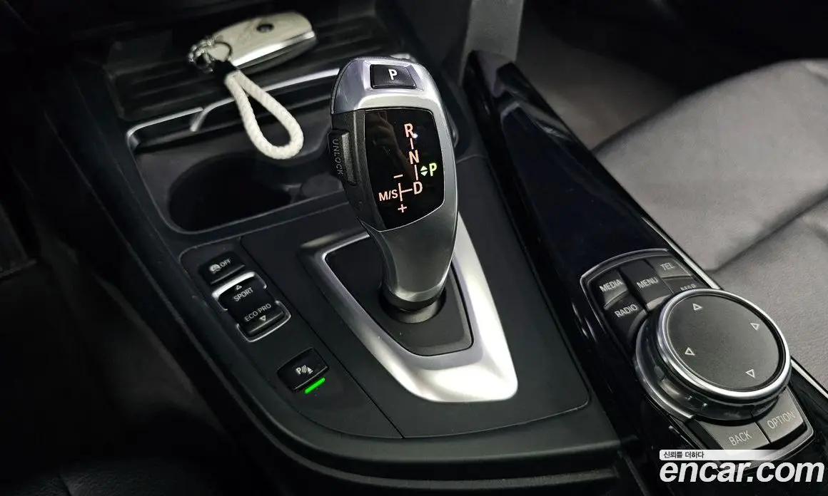 BMW 3 серия 2016 2.0 АКПП, фото 9