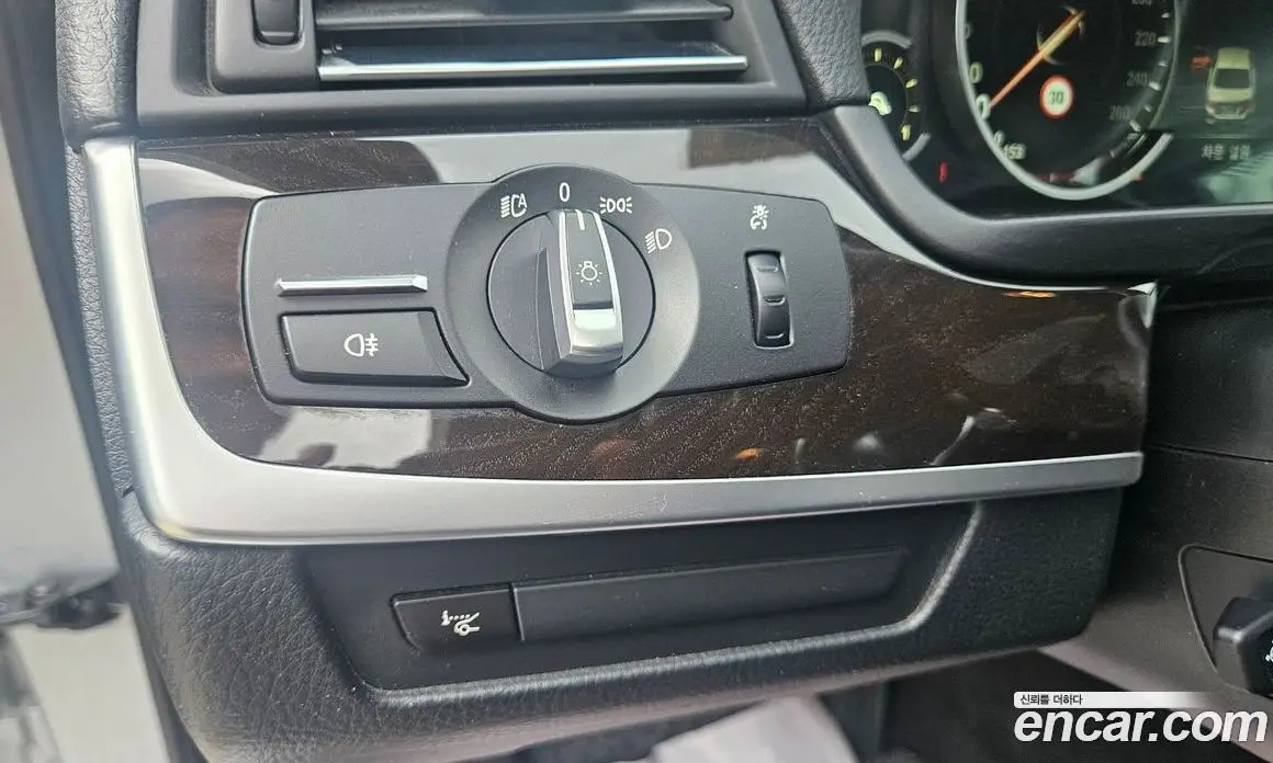 BMW 5 серия 2014 2.0 АКПП, фото 11