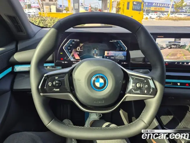 BMW i5 2023 0.2 АКПП, миниатюра 7