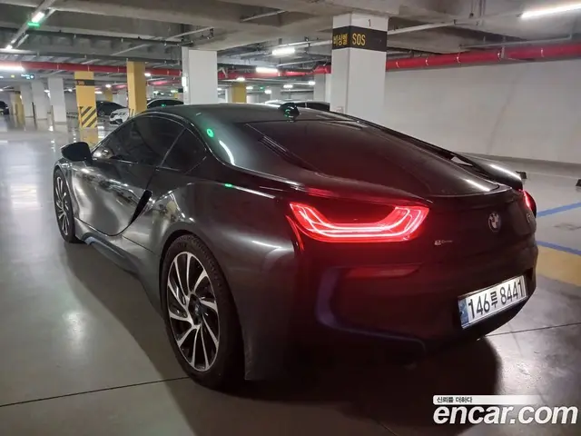 BMW i8 2016 1.5 АКПП, миниатюра 3