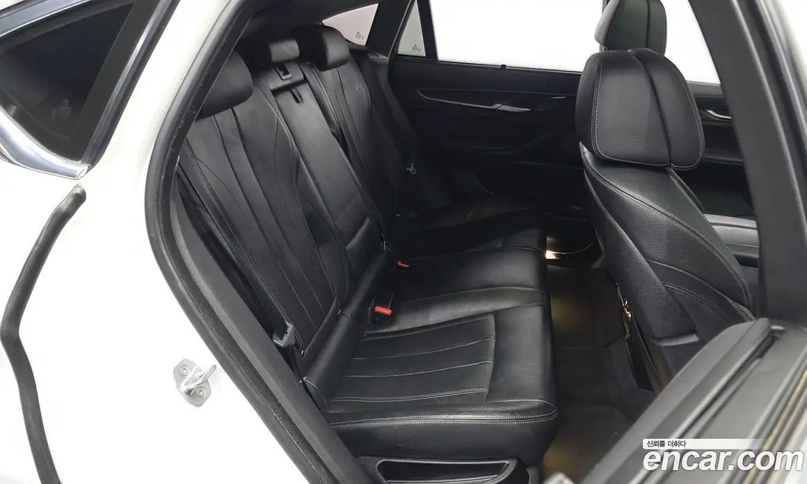 BMW X6 2019 3.0 АКПП, фото 18