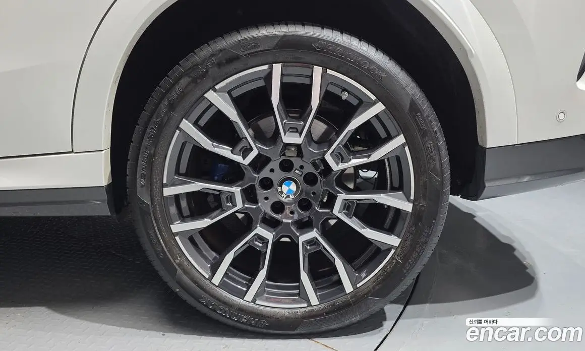 BMW X6 2023 3.0 АКПП, фото 7