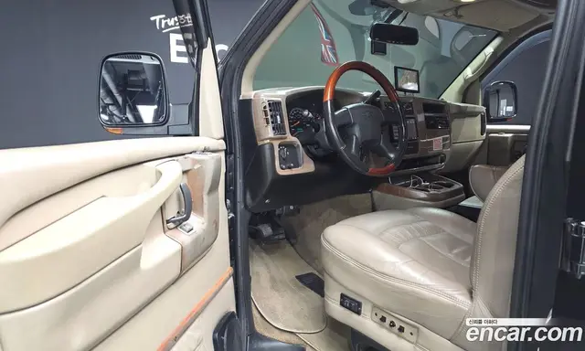 Chevrolet Express Van 2007 5.3 АКПП, миниатюра 10