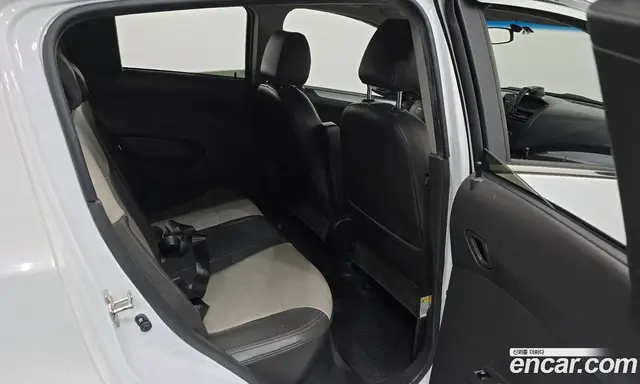 Chevrolet Spark 2012 1.0 АКПП, миниатюра 11 Chevrolet Spark 2012 1.0 АКПП, миниатюра 11