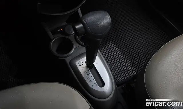 Chevrolet Spark 2012 1.0 АКПП, миниатюра 9 Chevrolet Spark 2012 1.0 АКПП, миниатюра 9