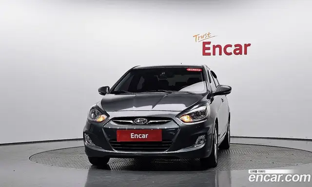 Hyundai Accent 2011 1.6 АКПП, миниатюра 2