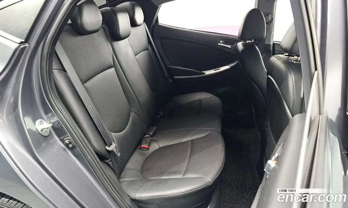 Hyundai Accent 2011 1.6 АКПП, фото 16