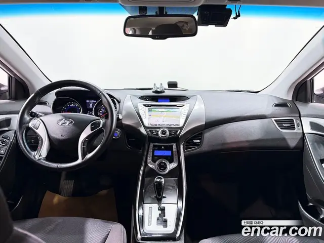 Hyundai Avante 2011 1.6 АКПП, миниатюра 4