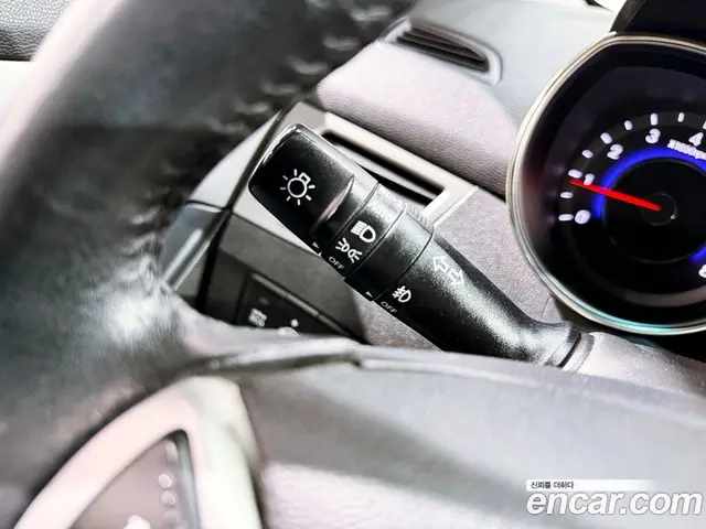 Hyundai Avante 2011 1.6 АКПП, миниатюра 7
