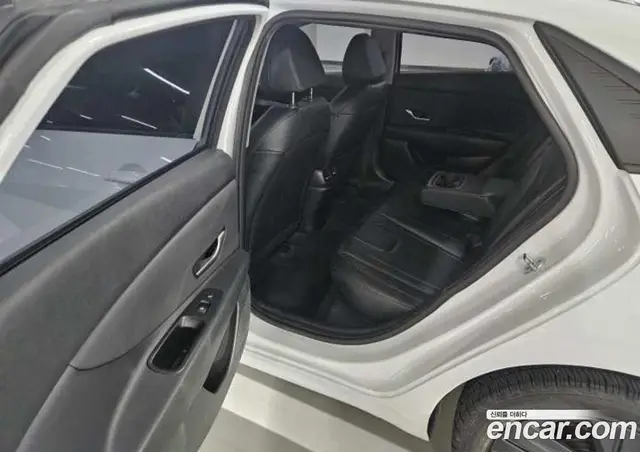 Hyundai Avante 2022 1.6 АКПП, миниатюра 11 Hyundai Avante 2022 1.6 АКПП, миниатюра 11