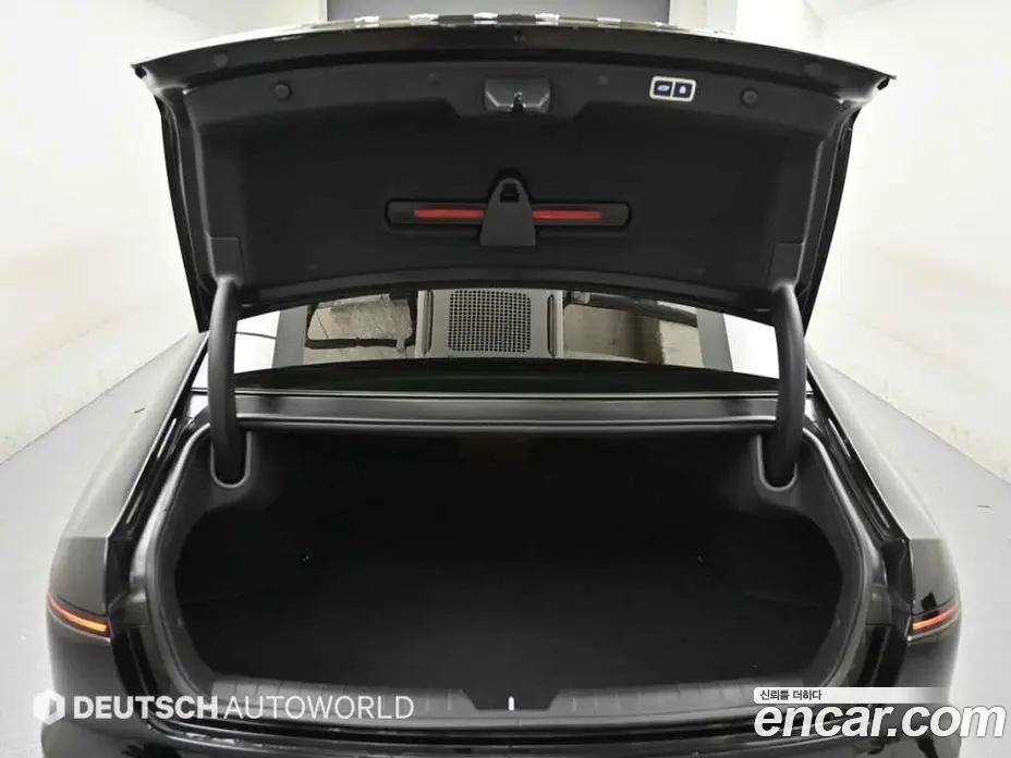 Hyundai Grandeur 2023 1.6 АКПП, фото 18
