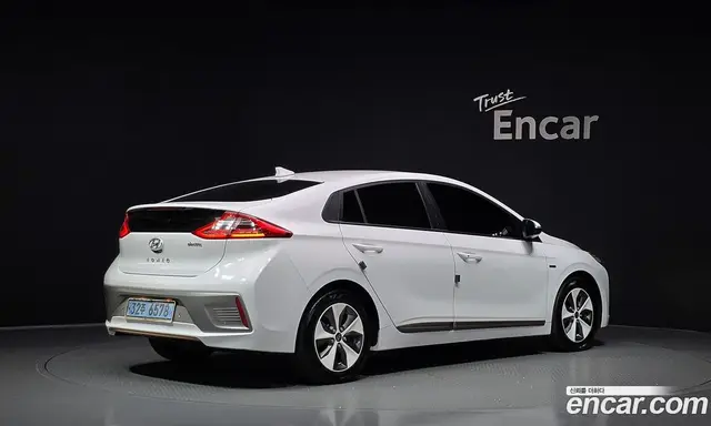 Hyundai Ioniq 2017 АКПП, миниатюра 2