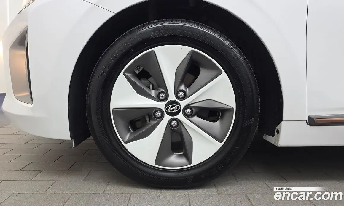 Hyundai Ioniq 2017 АКПП, фото 5