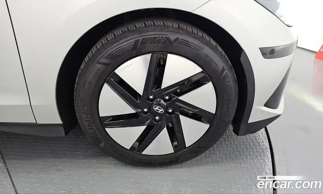 Hyundai Ioniq 6 2023 0.1 АКПП, миниатюра 6