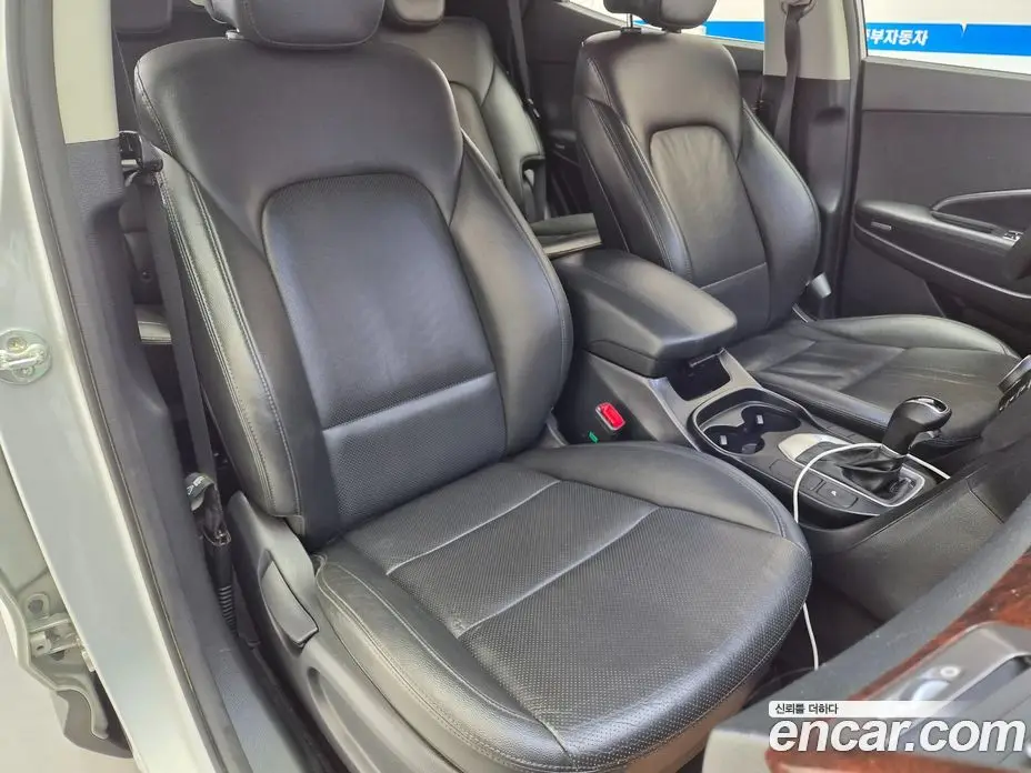 Hyundai Santa Fe 2016 2.0 АКПП, фото 15