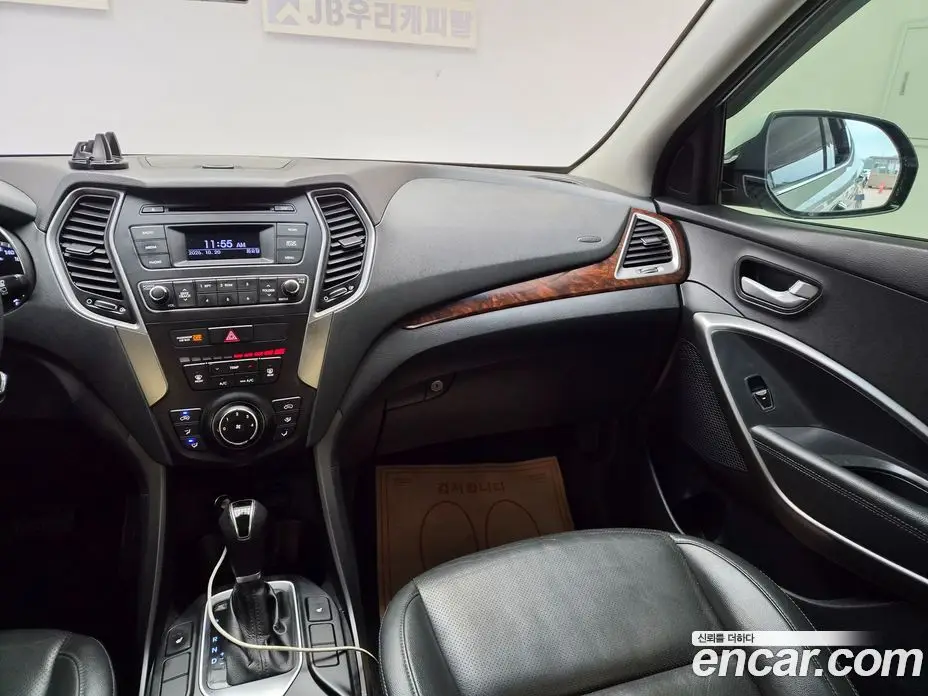 Hyundai Santa Fe 2016 2.0 АКПП, фото 9
