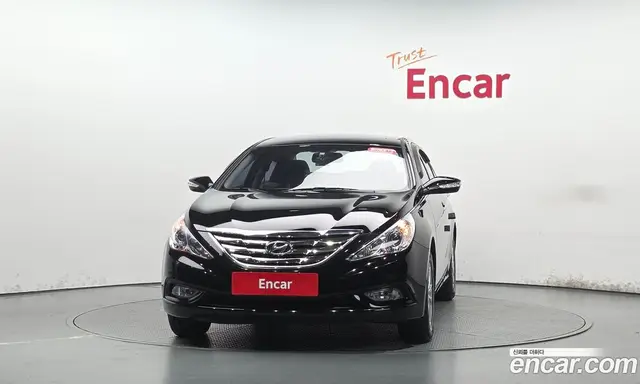 Hyundai Sonata 2011 2.0 АКПП, миниатюра 2