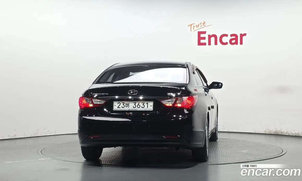 Hyundai Sonata 2011 2.0 АКПП, фото 3