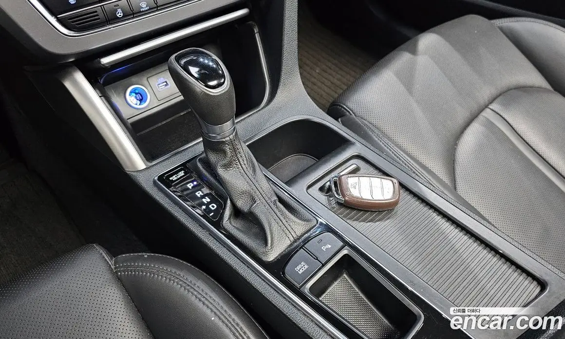 Hyundai Sonata 2015 1.6 АКПП, фото 12